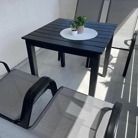 Stipe Apartment *